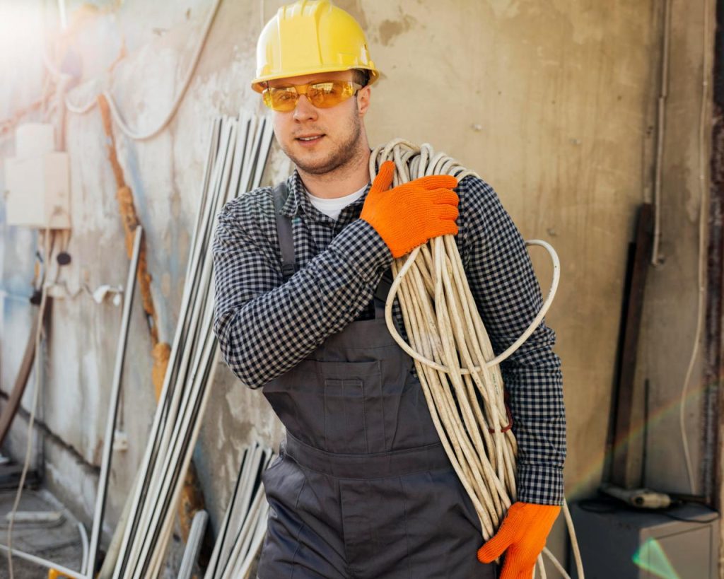 Verlegearbeiten von Glasfaser